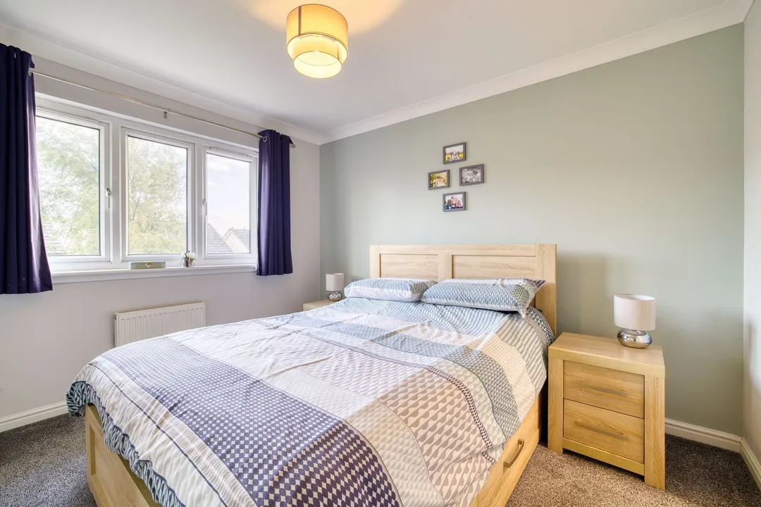 https://mr0.homeflow-assets.co.uk/files/photo/image/48413/8037/_x_/003A8587_HDR-55.jpg