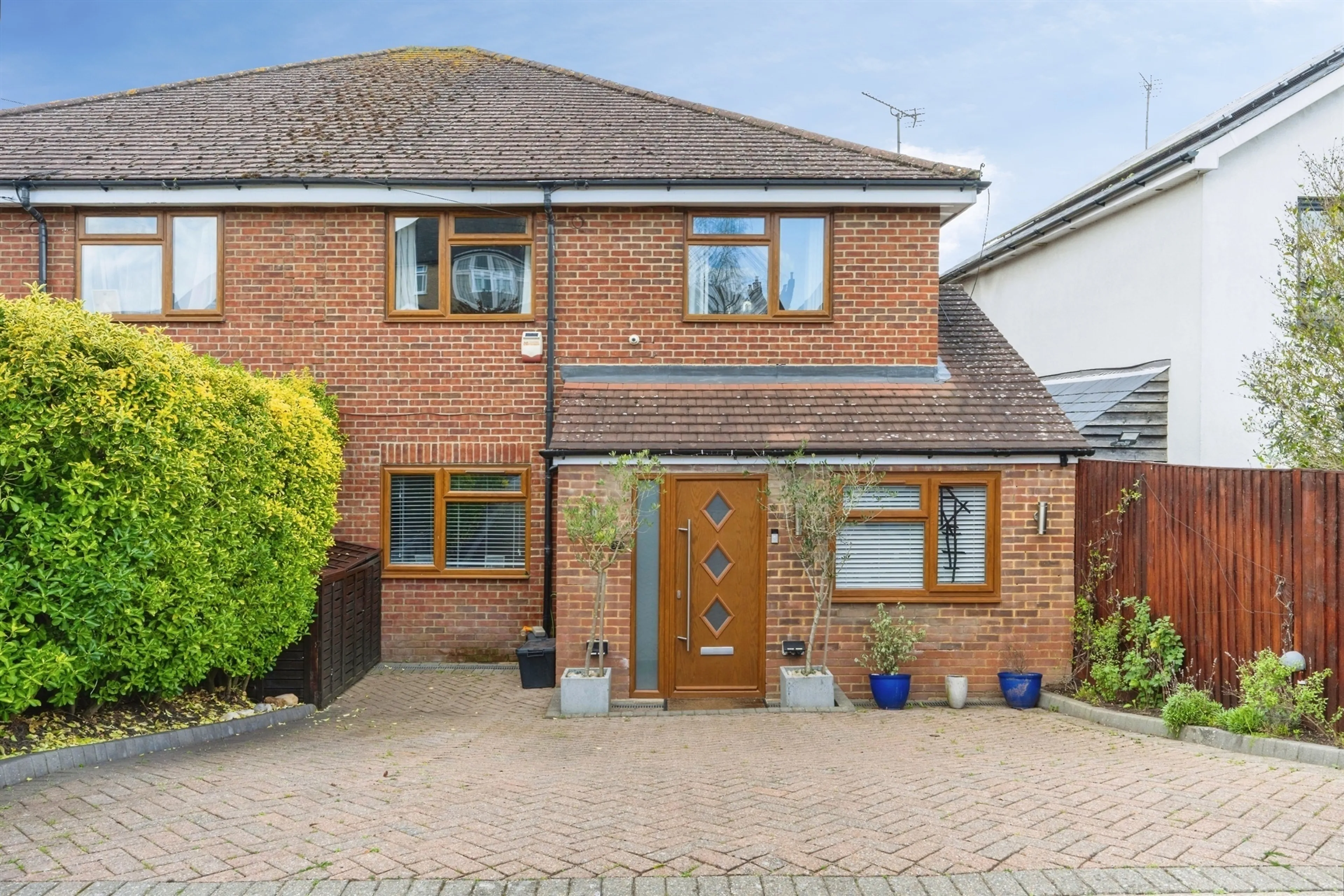 Property photo 0