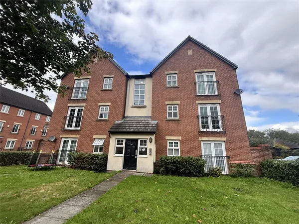 Newbold Hall Drive, Rochdale, Greater...