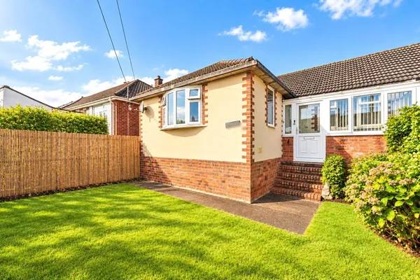 Bromfield Lane, MOLD, Clwyd, CH7