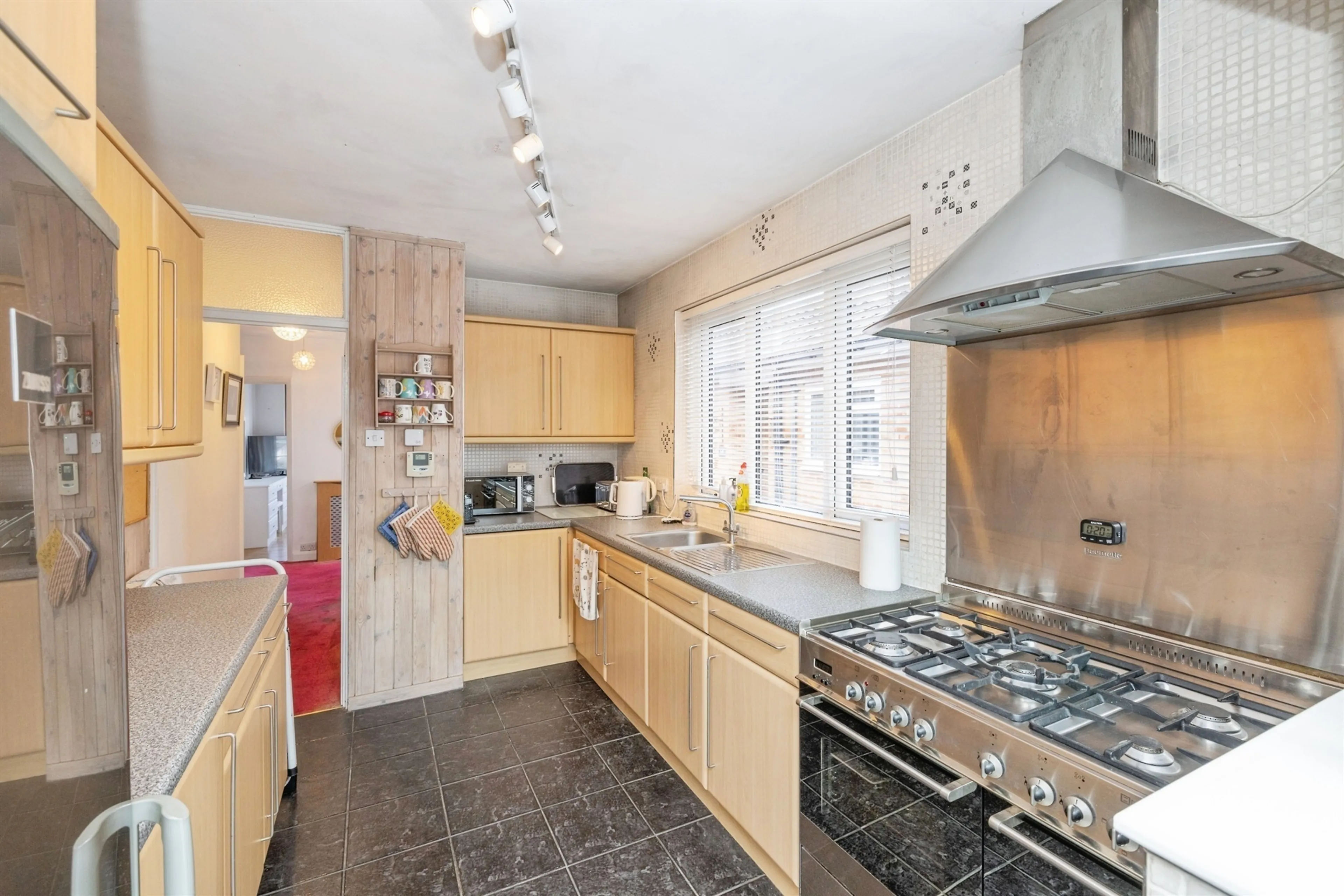 Property photo 9