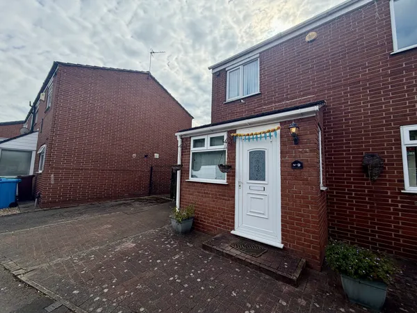 Ellanby Close, Rusholme, M14 5XJ