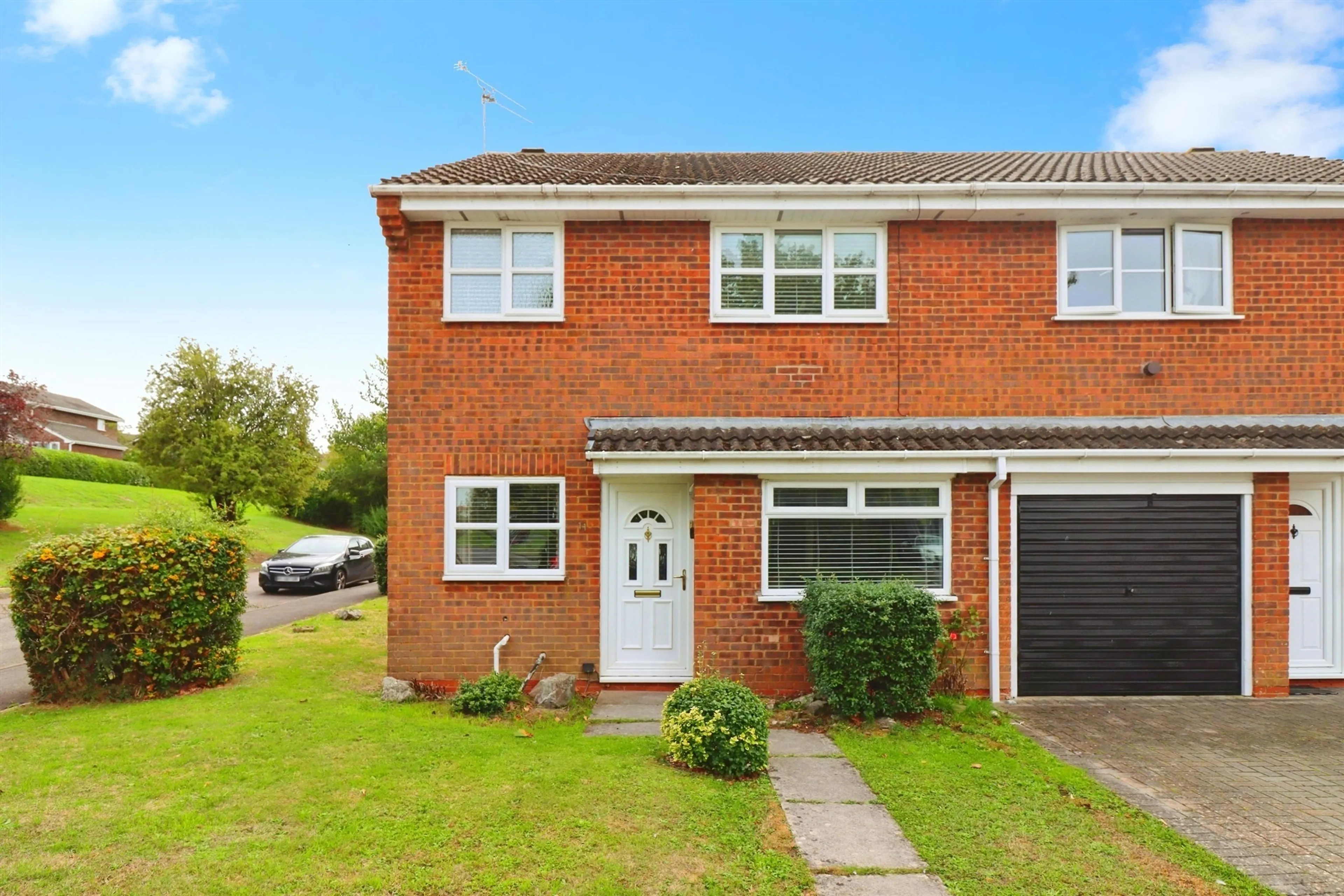 Property photo 0