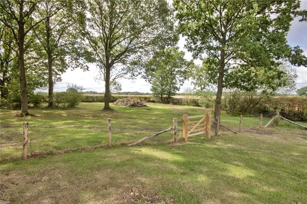 Wissenden Lane, Bethersden, TN26 photo 11