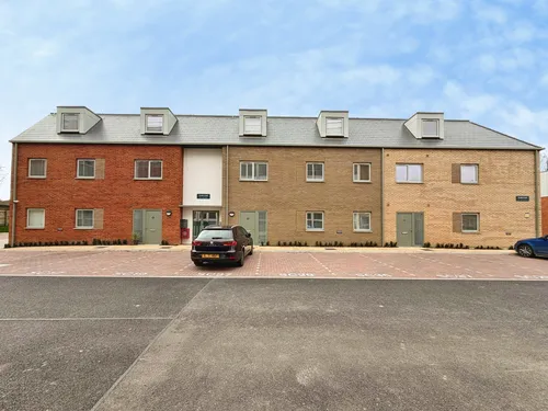 24 Swain Court, Oundle Road, Peterboroughphoto