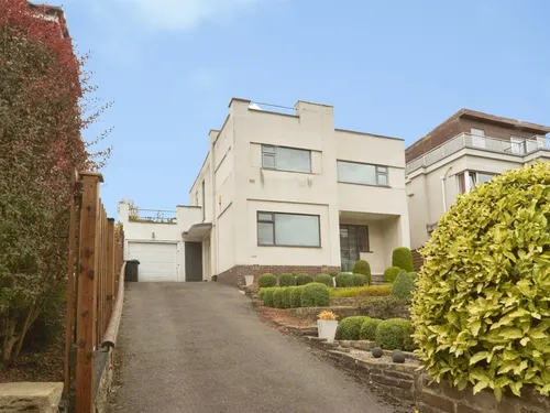 Grange Park Drive, Bingleyphoto