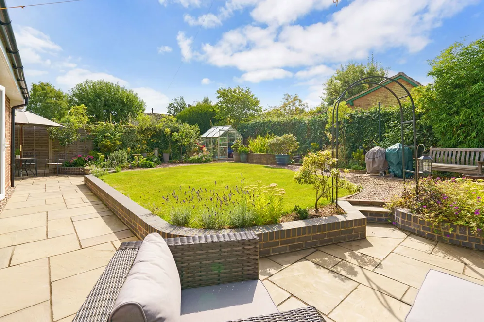 Burford Road, Stratford-Upon-Avon, CV37 photo 11