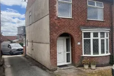 Three Tuns Road, Eastwood, NOTTINGHAM