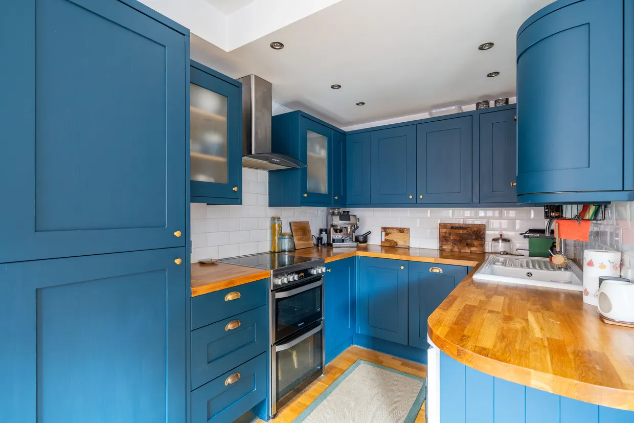 Scott Avenue, London, SW15 photo 3