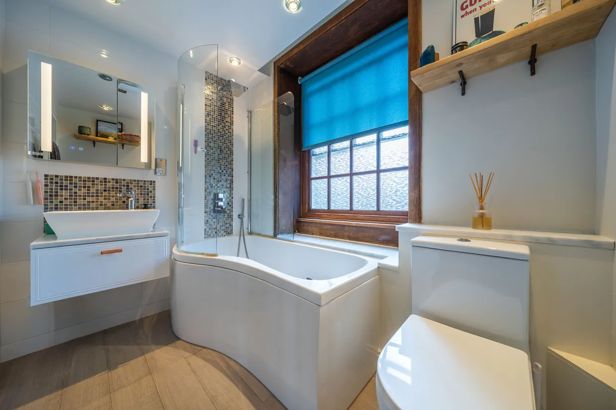 Scott Avenue, London, SW15 photo 9