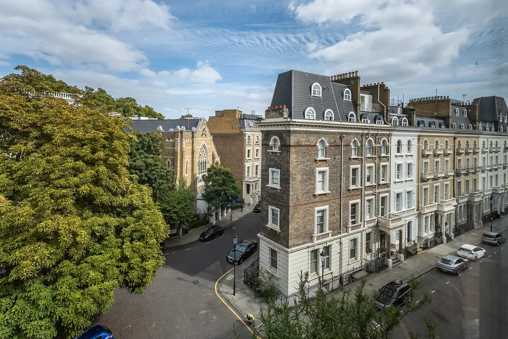 Emperors Gate, LONDON, SW7 photo 12