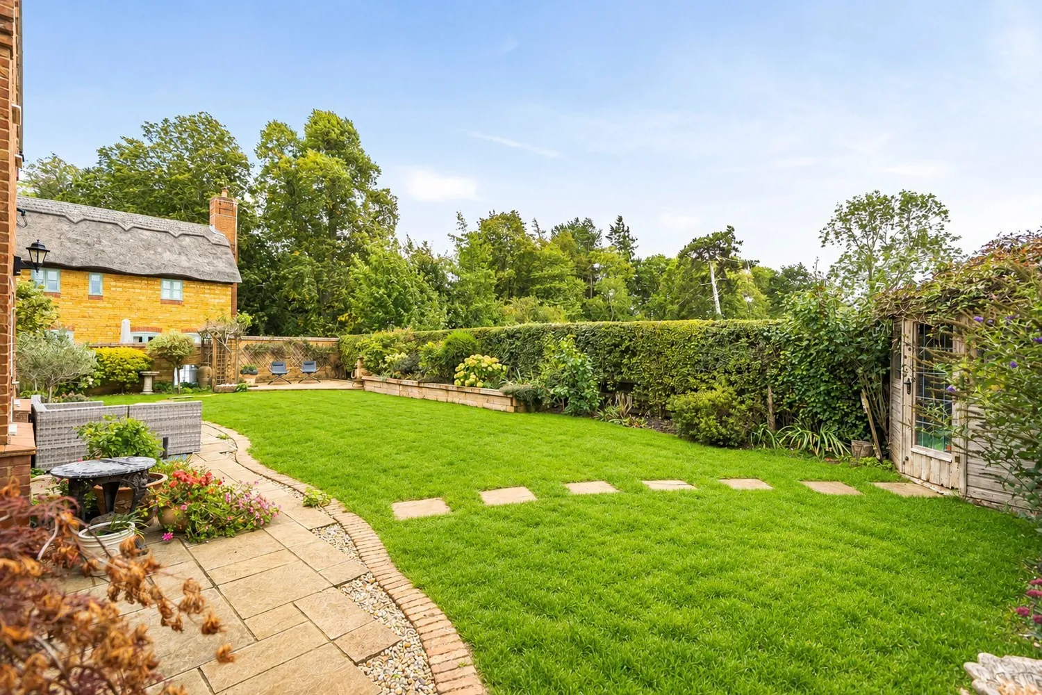 Turners Farm Close, Hannington, NN6 photo 3