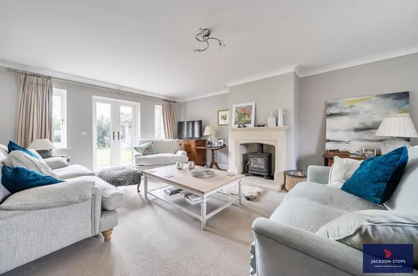 Turners Farm Close, Hannington, NN6 photo 4