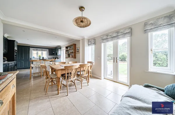Turners Farm Close, Hannington, NN6 photo 10