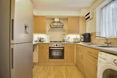 Wenham Place, Hatfield