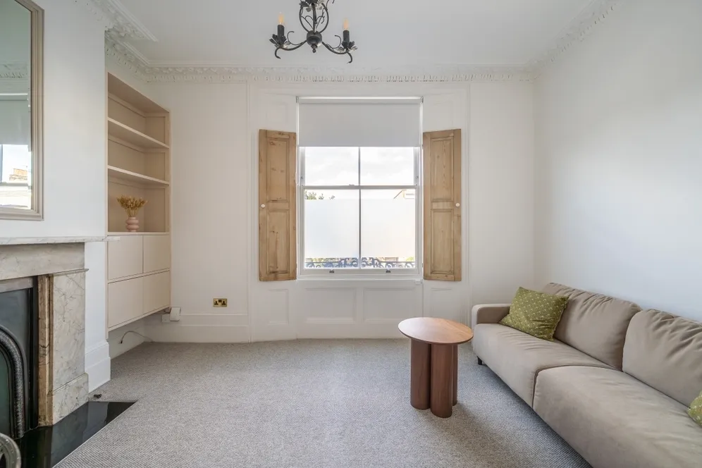 Wandsworth Road London SW8 photo 3