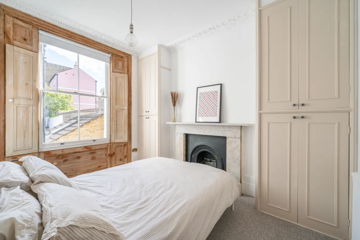 Wandsworth Road London SW8 photo 5