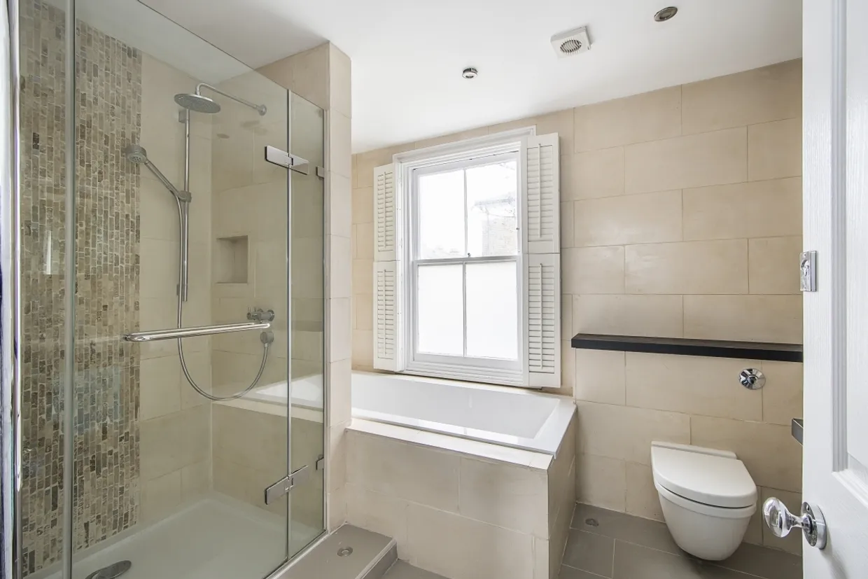 Grafton Square London SW4 photo 8