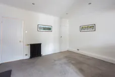 Montpellier Villas Cheltenham GL50 photo 8