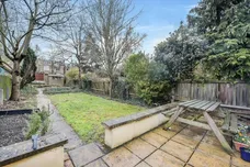 Sutton Road London N10 photo 2