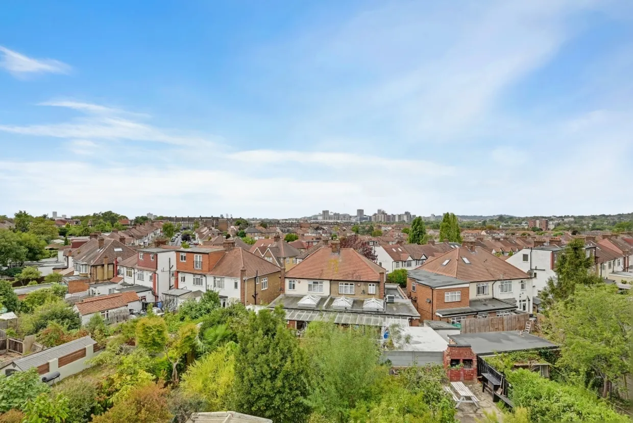 Tanfield Avenue London NW2 photo 10