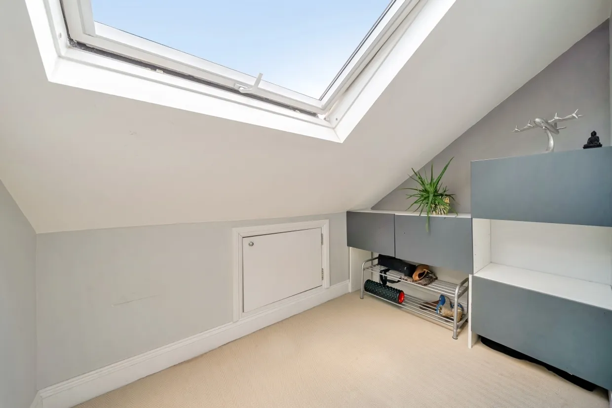 Drayton Gardens London W13 photo 13