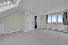 Tanfield Avenue London NW2 photo 14