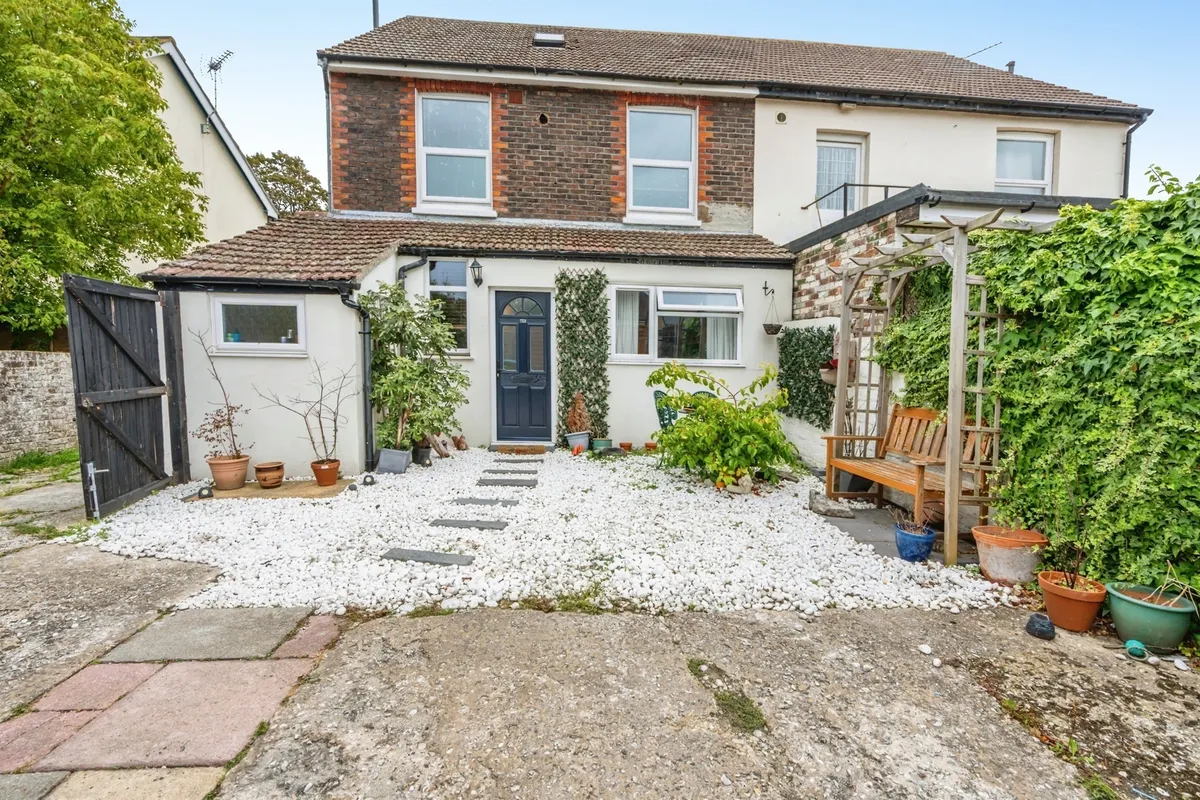 Hawthorn Road, Bognor Regis
