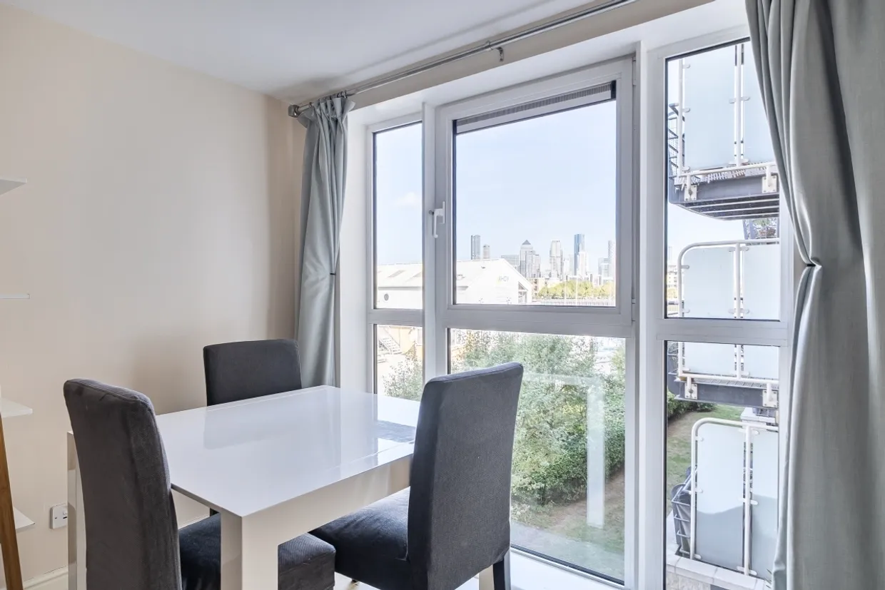 Glaisher Street London SE8 photo 12