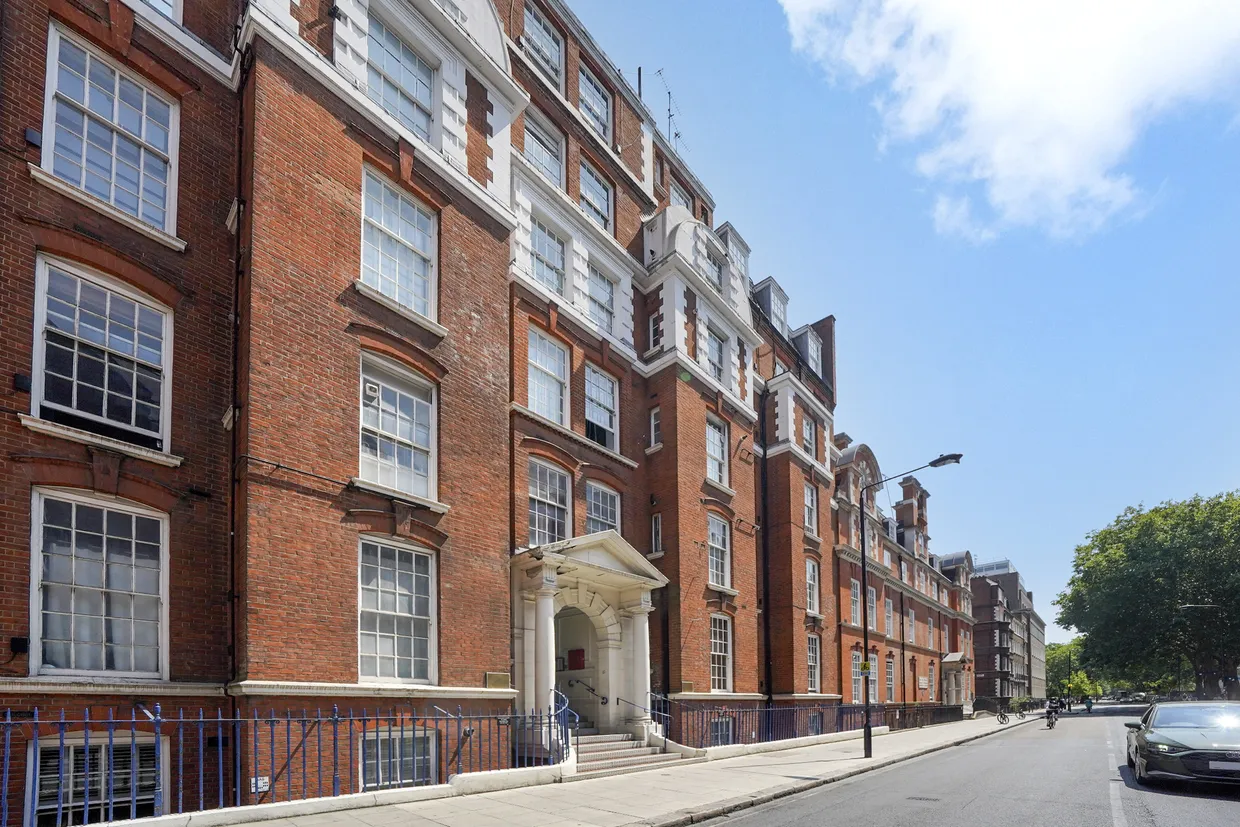 Hunter Street, London, WC1N photo 14