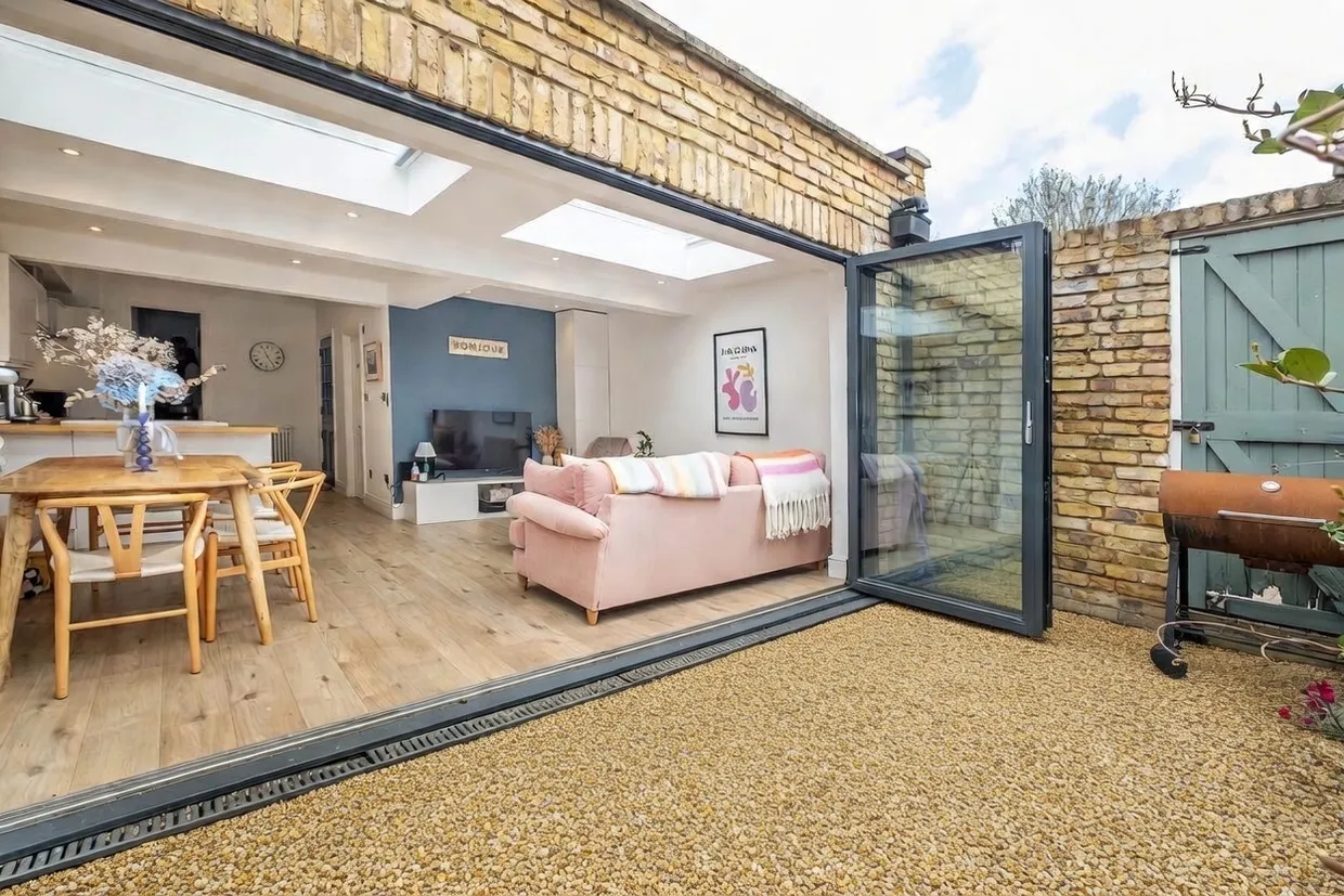Strathville Road, London, SW18 photo 7