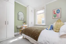 Strathville Road, London, SW18 photo 9