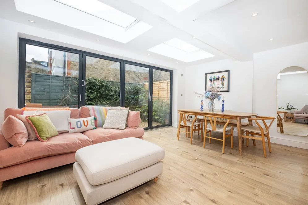 Strathville Road, London, SW18 photo 11