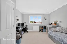 Browning Avenue, Worcester Park
