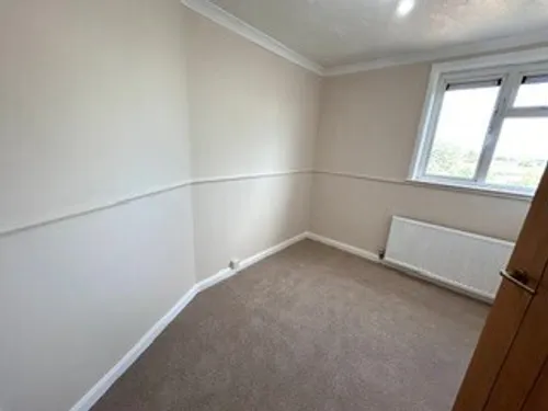 Wood Lane, Chippenhamphoto