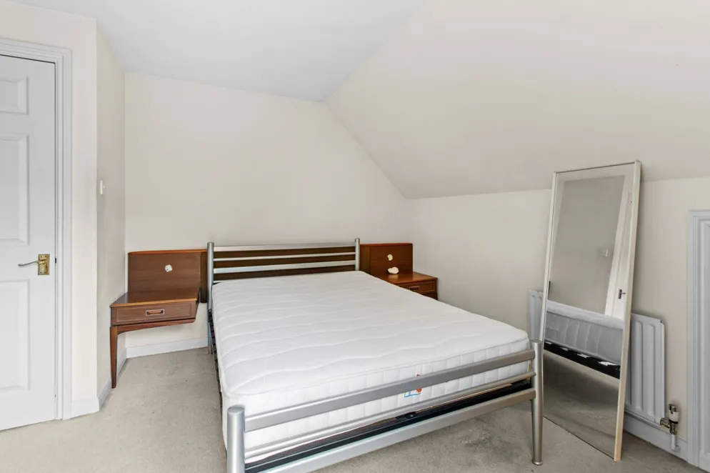 Property carousel item 23