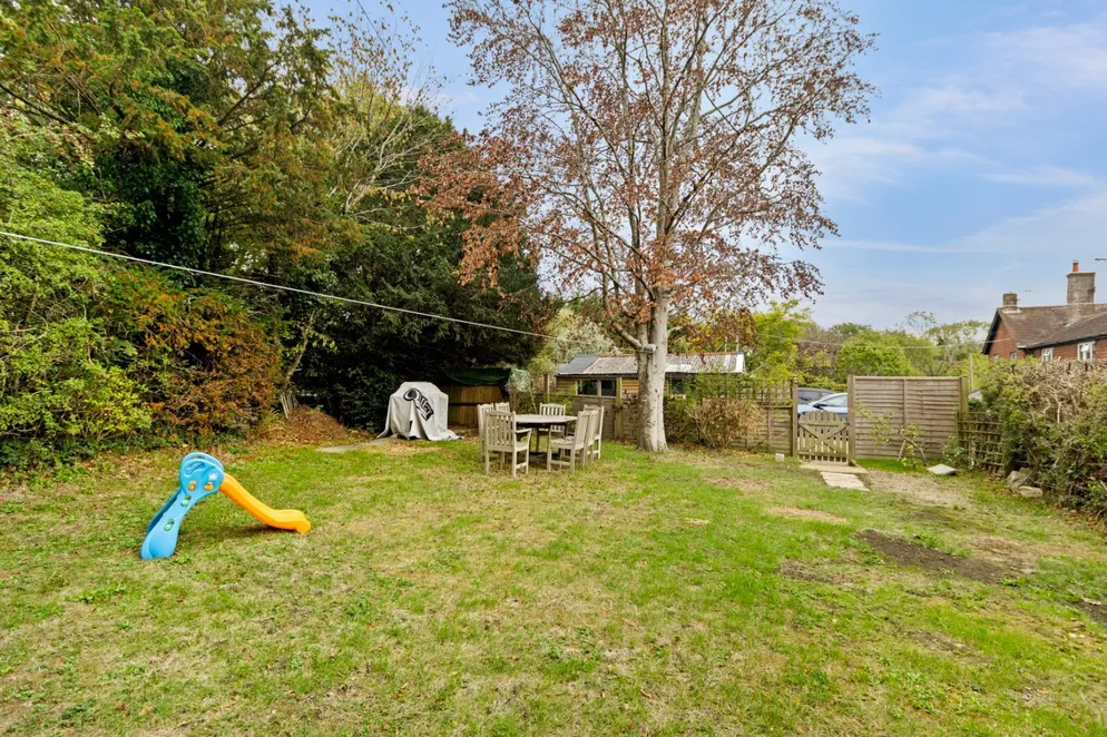 Property carousel item 34
