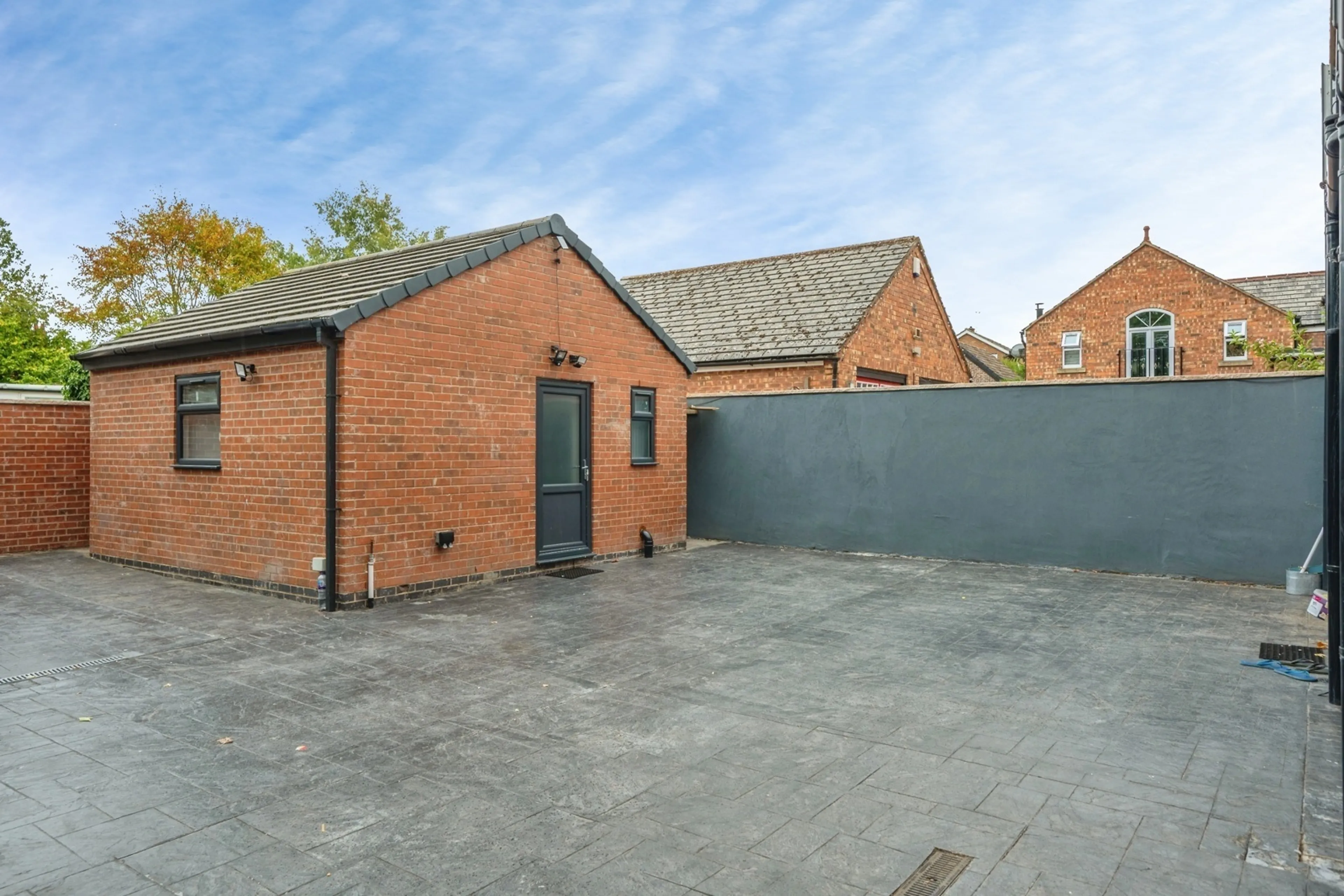 Property photo 33
