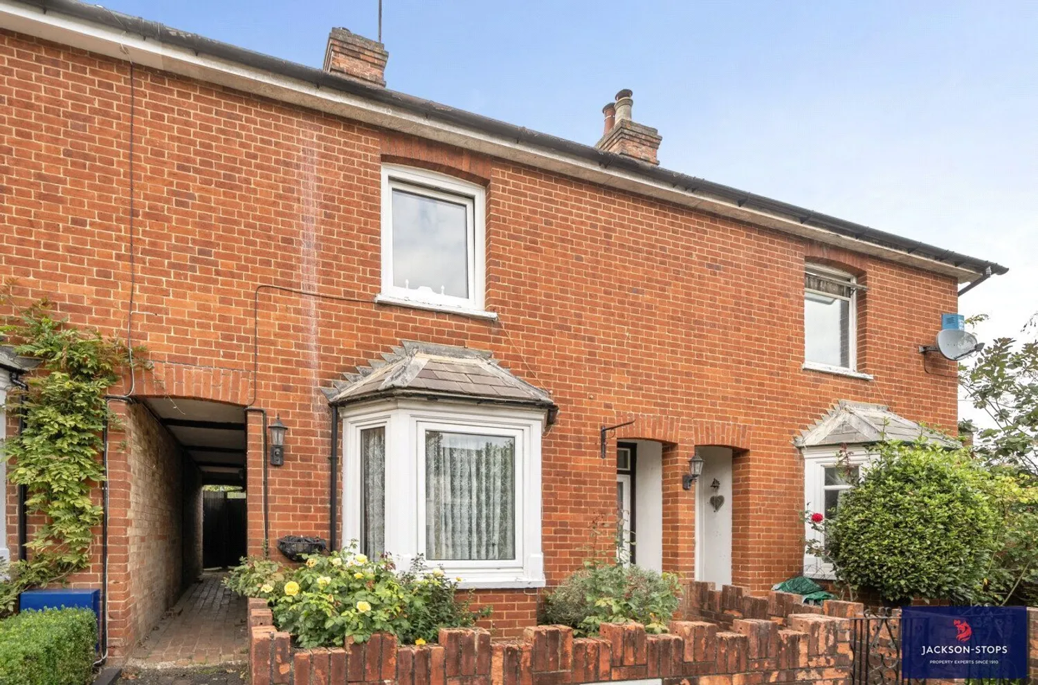 Mentone Avenue, Aspley Guise, MK17 photo 12