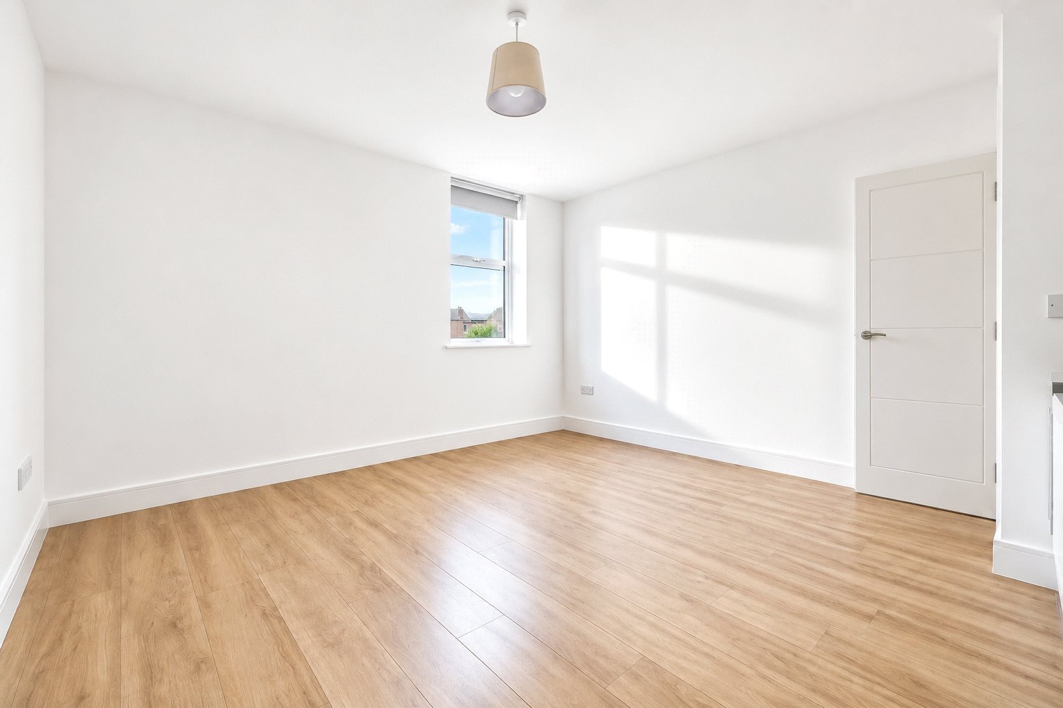 Elizabeth Way, Harlow, Essex, CM19 Image 3