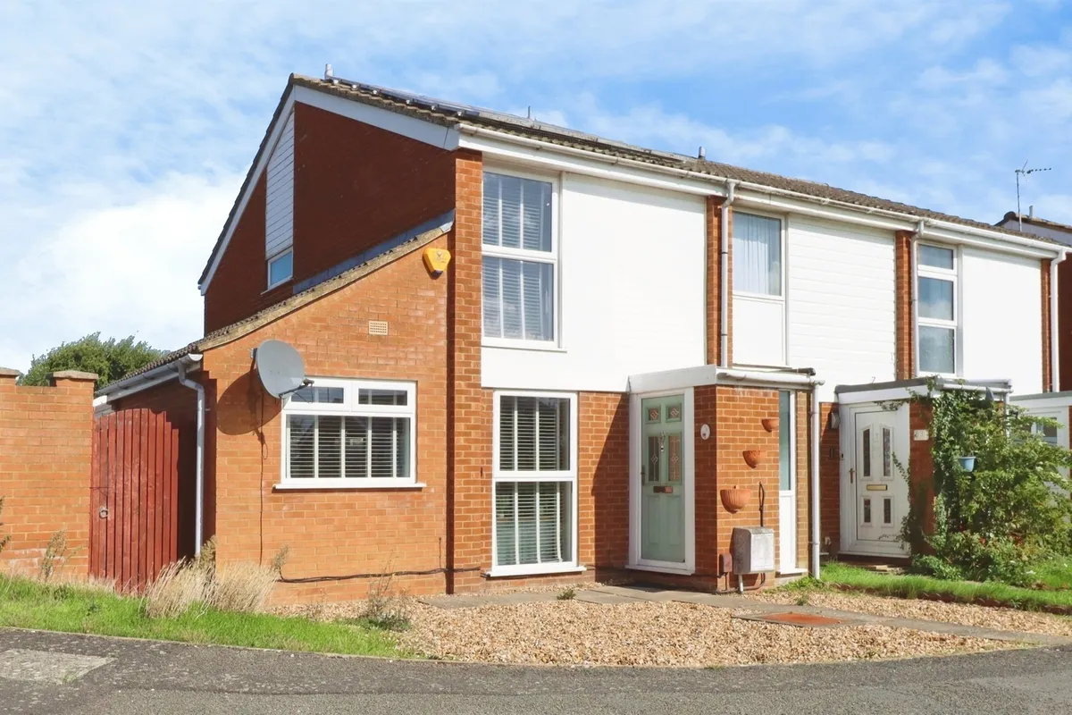 Rose Close, Rothwell, KETTERING