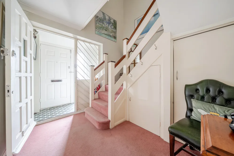 Flavian Close, St. Albans, AL3 photo 10