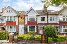 Airedale Avenue, London, W4 photo 1