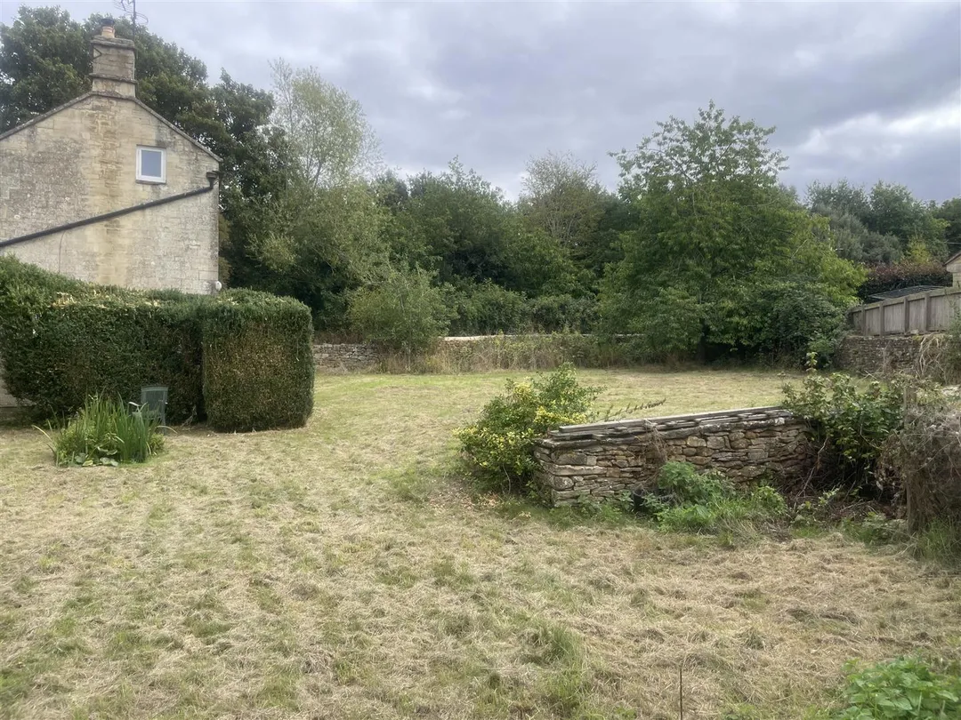 https://mr0.homeflow-assets.co.uk/files/photo/image/48420/6431/_x_/aHdD3sJ1F0CsTB1VccyDPg.jpg