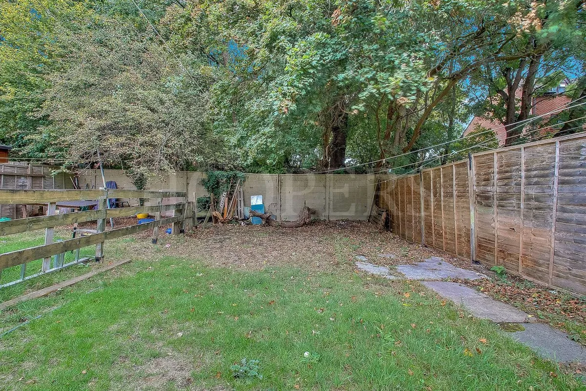 Braemar Avenue, London, NW10