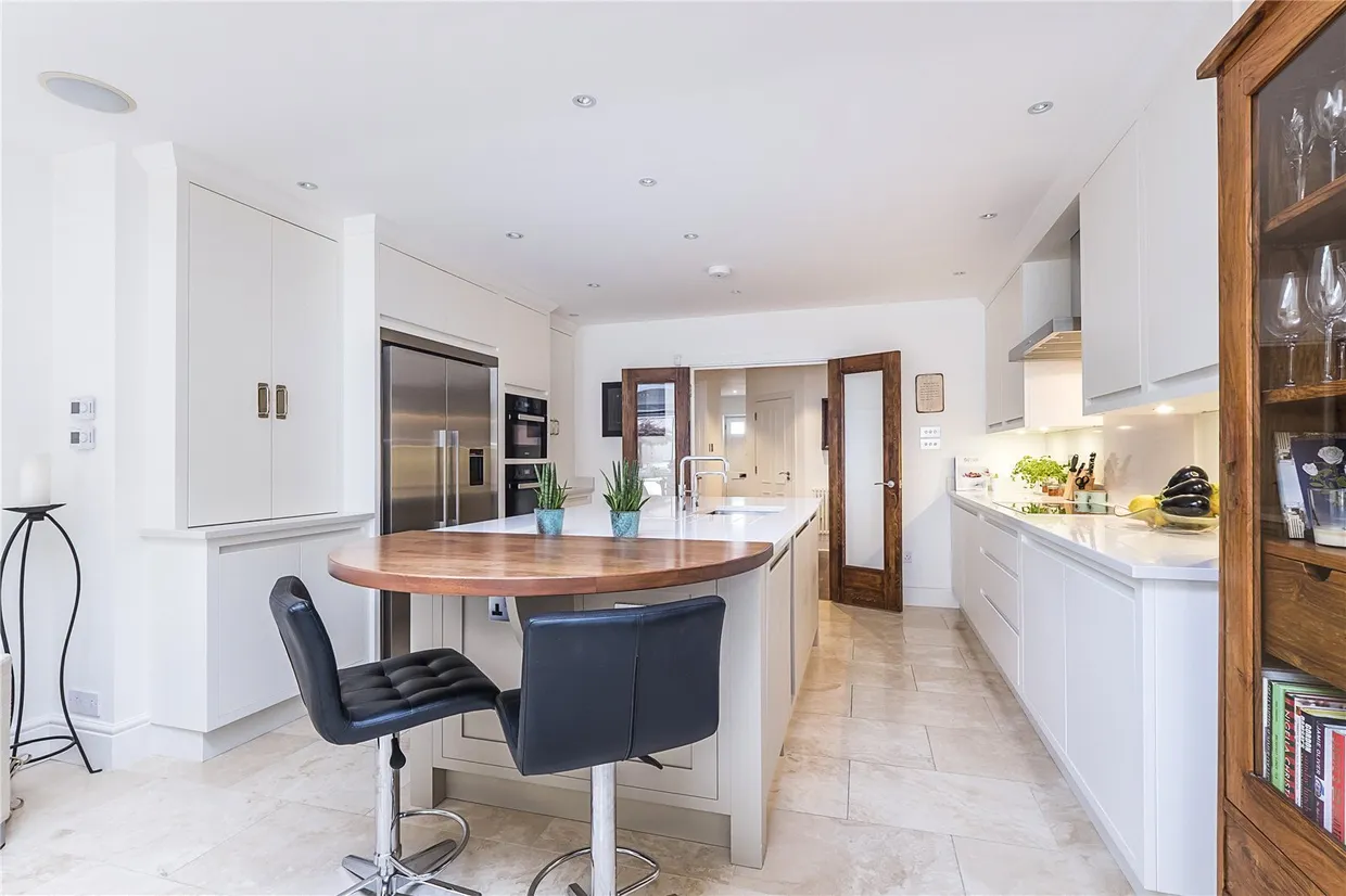 Royal Close, London, SW19 photo 9