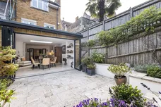 Royal Close, London, SW19 photo 22
