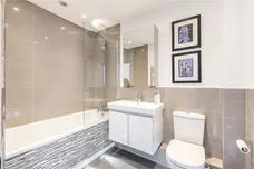 Royal Close, London, SW19 photo 24