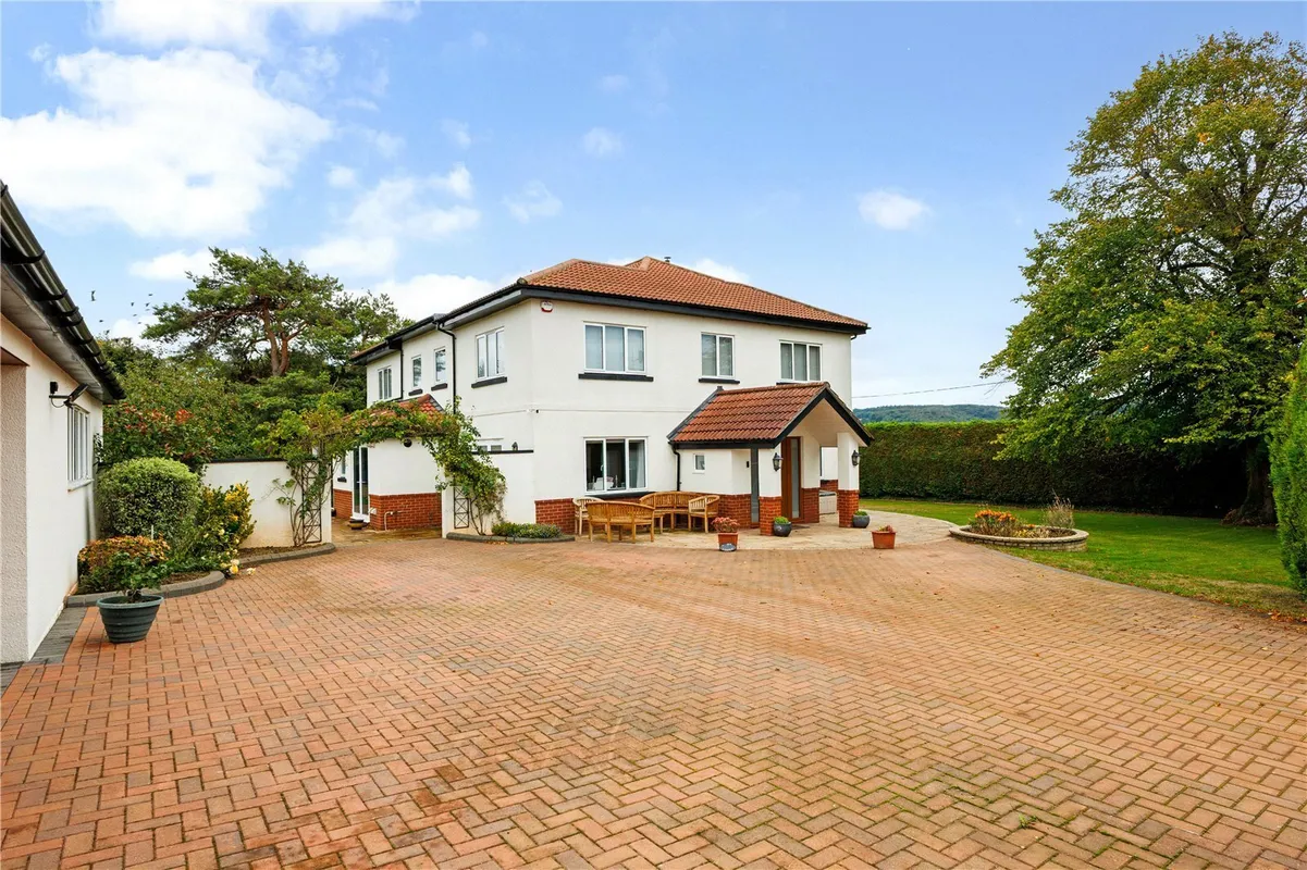 Bristol Road, Wraxall, Bristol, Somerset, BS48