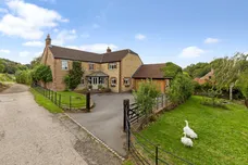 Stormore, Dilton Marsh, BA13 photo 1
